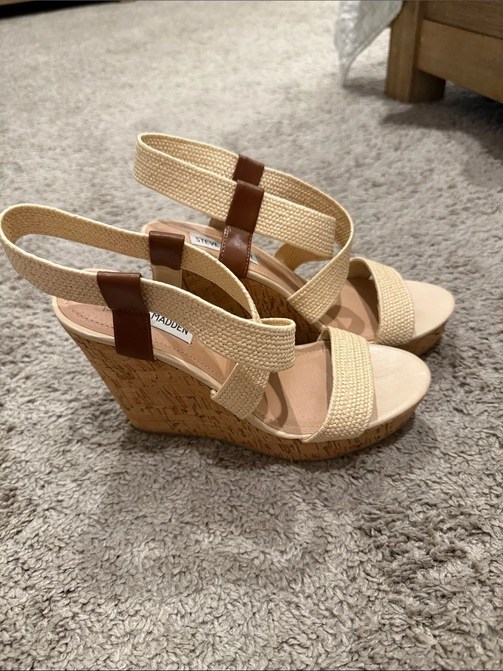 Steve Madden Cream Wedge Sandals with Brown Accents